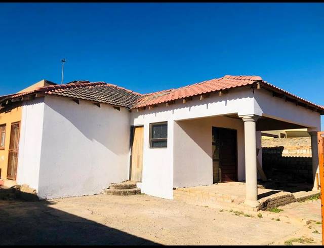 3 BEDROOM HOUSE FOR SALE IN DOBSONVILLE